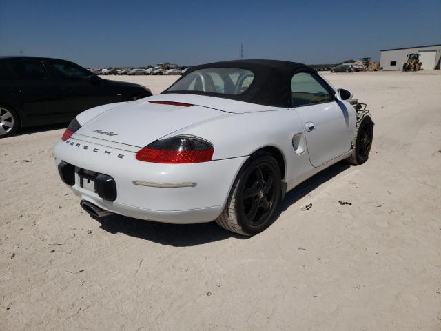 WP0CA2980VS623225 - 1997 PORSCHE BOXSTER WHITE photo 4