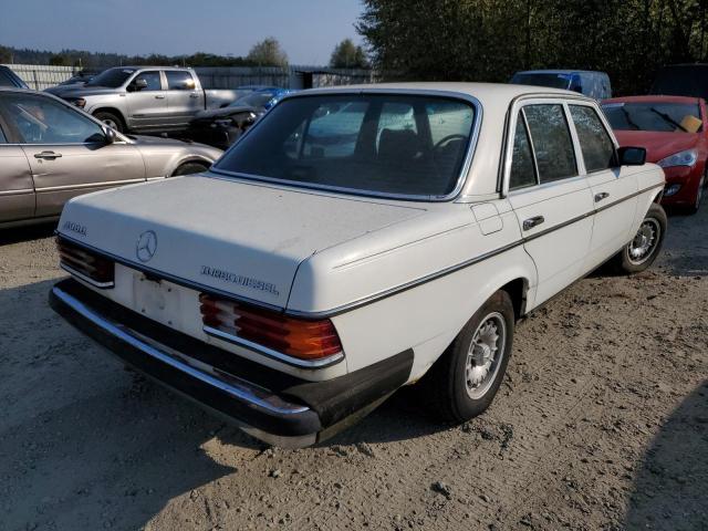 WDBAB33C7FA264601 - 1985 MERCEDES-BENZ 300 DT WHITE photo 4