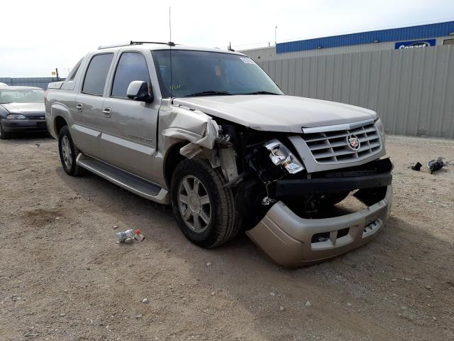 3GYEK62NX4G135137 - 2004 CADILLAC ESCALADE E BEIGE photo 1