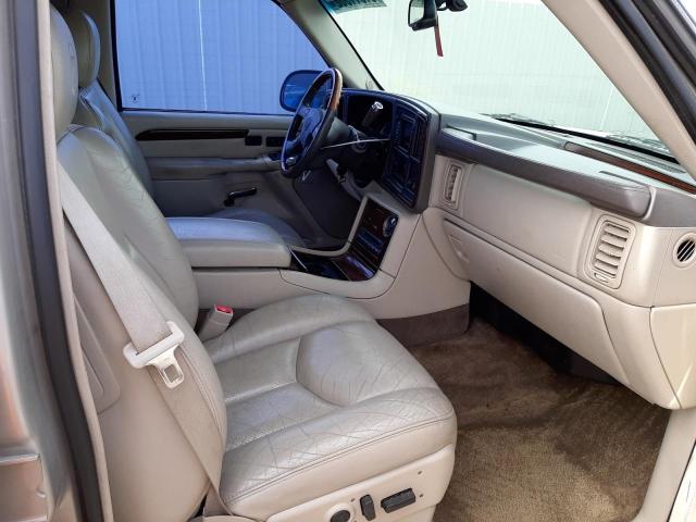 3GYEK62NX4G135137 - 2004 CADILLAC ESCALADE E BEIGE photo 5