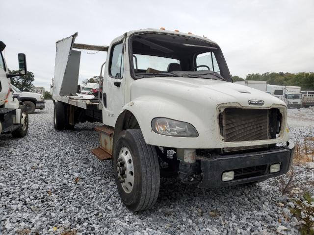 3ALACXDT8HDJD5769 - 2017 FREIGHTLINER M2 106 MED WHITE photo 1