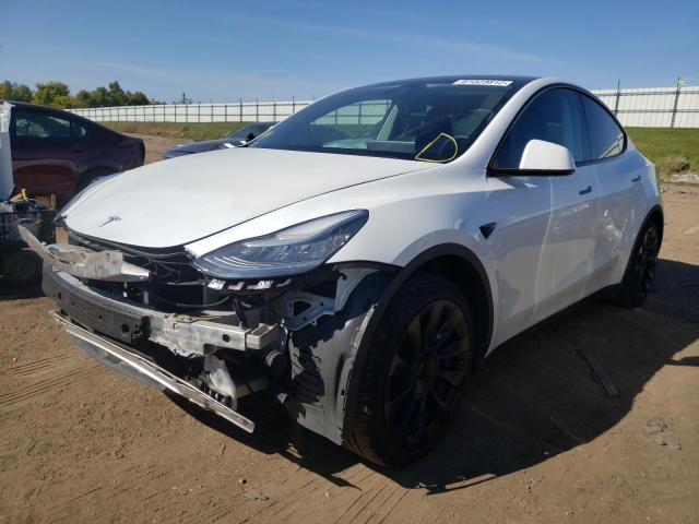 5YJYGDEE9LF014284 - 2020 TESLA MODEL Y WHITE photo 2