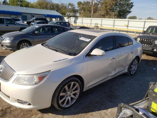 1G4GJ5E36CF183882 - 2012 BUICK LACROSSE T WHITE photo 2