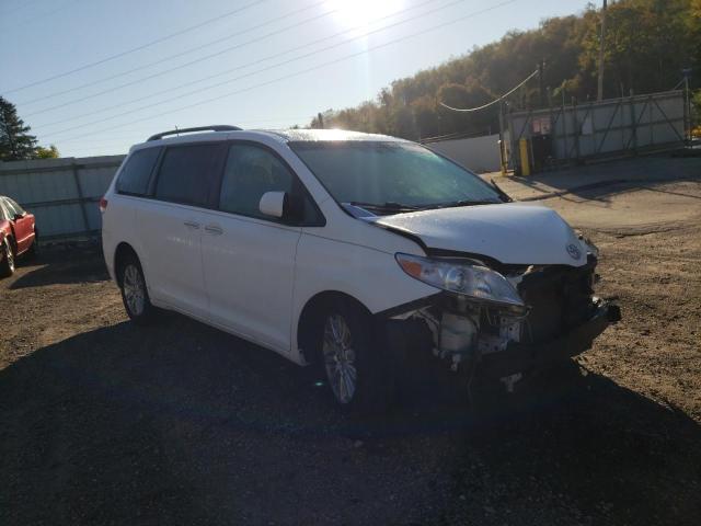 5TDDK3DC4BS023539 - 2011 TOYOTA SIENNA WHITE photo 1