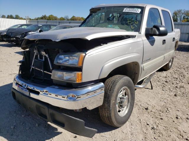 1GCHC23U64F237695 - 2004 CHEVROLET silverado GOLD photo 2