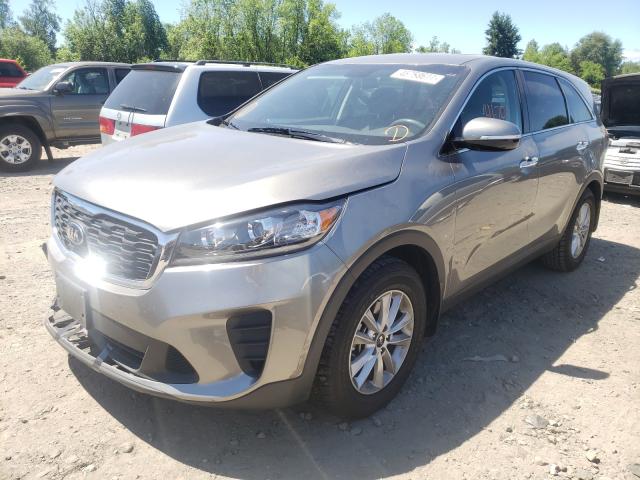 5XYPG4A31KG464745 - 2019 KIA SORENTO L GRAY photo 2