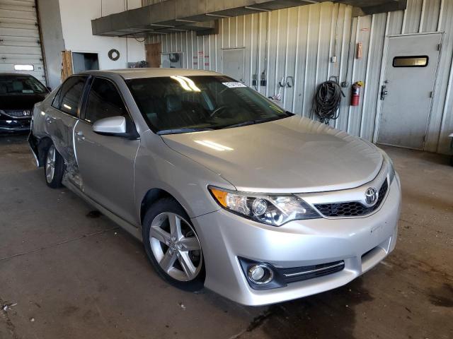 4T1BF1FK0EU760964 - 2014 TOYOTA CAMRY /LE/ SILVER photo 1