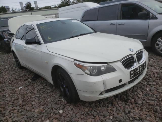 WBANF73517CU23289 - 2007 BMW 530 XI WHITE photo 1