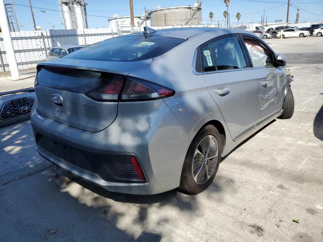 KMHC75LD8LU213890 - 2020 HYUNDAI IONIQ SEL SILVER photo 4