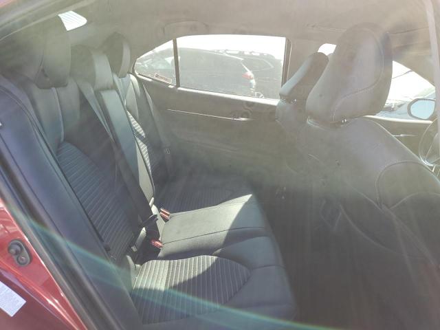 4T1B11HK0JU533702 - 2018 TOYOTA CAMRY LE A Қызыл фото 6