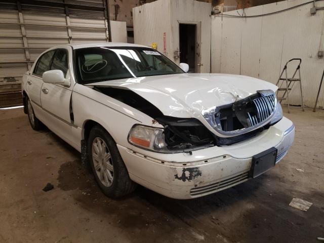 2LNBL8CVXBX757087 - 2011 LINCOLN TOWN CAR S WHITE photo 1