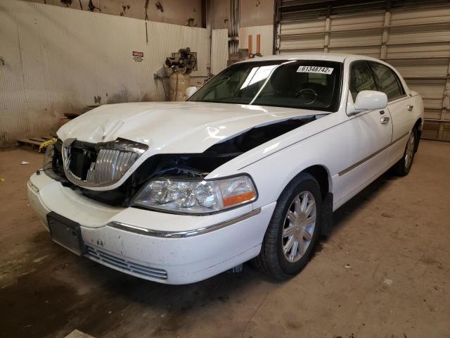 2LNBL8CVXBX757087 - 2011 LINCOLN TOWN CAR S WHITE photo 2