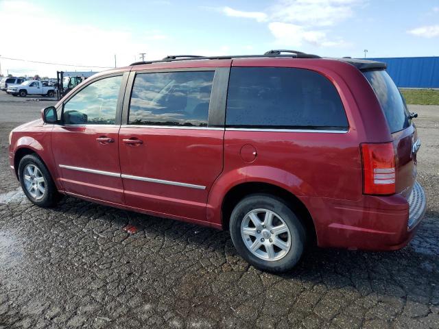 2A4RR5D12AR405176 - 2010 CHRYSLER TOWN & COU RED photo 3