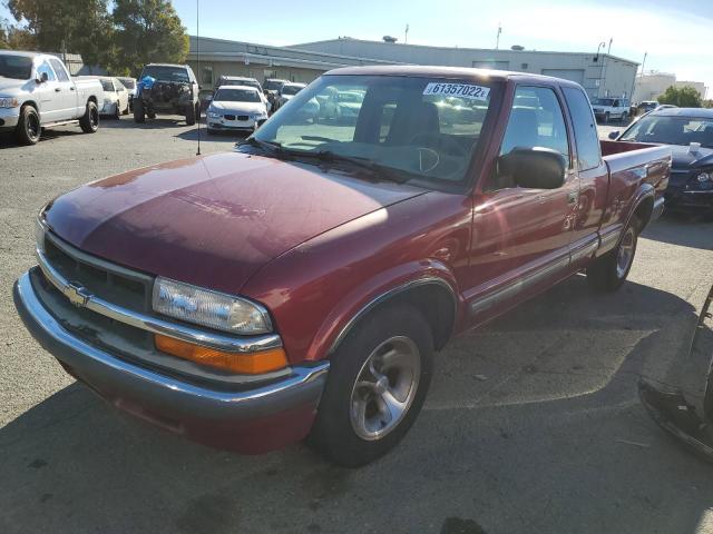 1GCCS1954Y8294804 - 2000 CHEVROLET S-10 RED photo 2