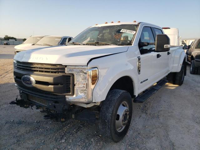 1FT8W3DT0KEE10987 - 2019 FORD F350 SUPER WHITE photo 2