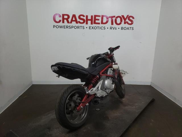 JKAEXEA186A001805 - 2006 KAWASAKI EX650 A6F BLACK photo 4