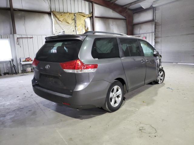 5TDKK3DC3BS163511 - 2011 TOYOTA SIENNA LE GRAY photo 4