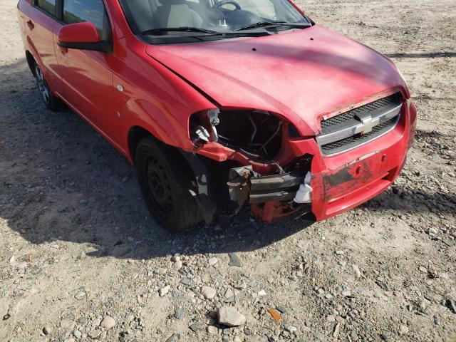 KL1TD56618B226775 - 2008 CHEVROLET AVEO BASE RED photo 9