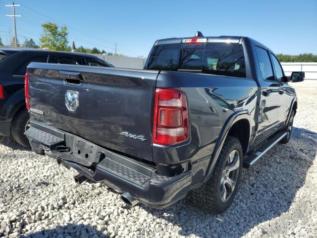 1C6SRFJT0KN716467 - 2019 RAM 1500 LARAM GRAY photo 4