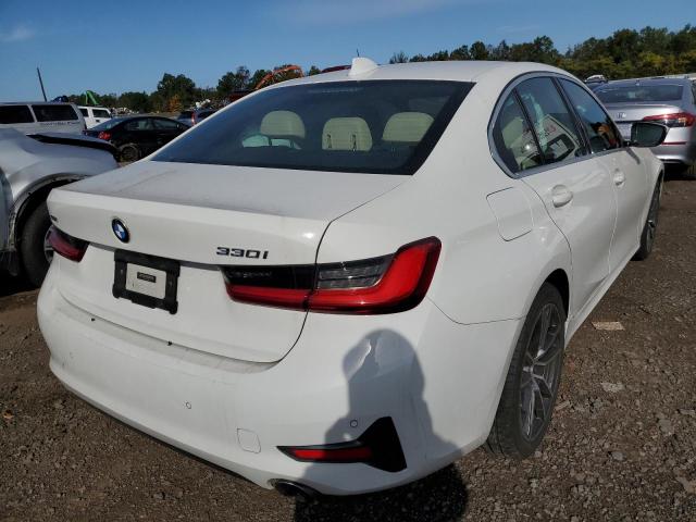 3MW5R7J00L8B06815 - 2020 BMW 330XI WHITE photo 4