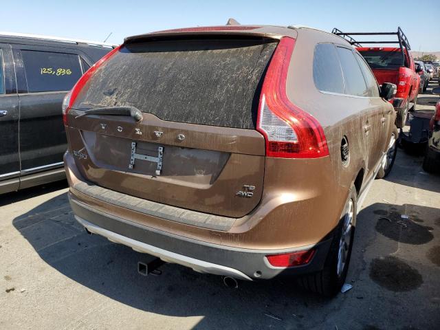 YV4992DZ7A2019102 - 2010 VOLVO XC60 T6 GOLD photo 4