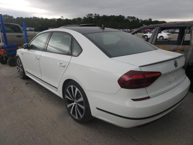 1VWJM7A3XJC039878 - 2018 VOLKSWAGEN PASSAT GT WHITE photo 3