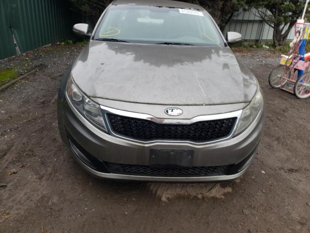 5XXGN4A78CG038856 - 2012 KIA OPTIMA EX GRAY photo 9