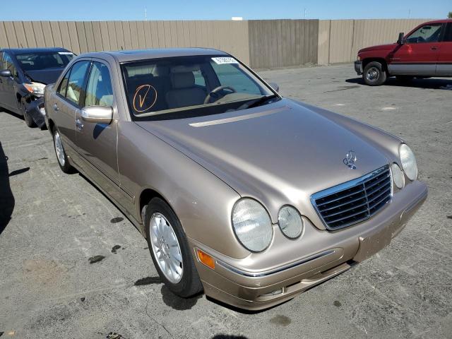 WDBJF65J7YB068737 - 2000 MERCEDES-BENZ E-CLASS BEIGE photo 1