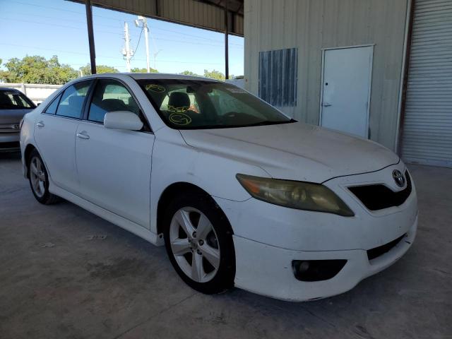 4T1BF3EK0AU579158 - 2010 TOYOTA CAMRY BASE WHITE photo 1