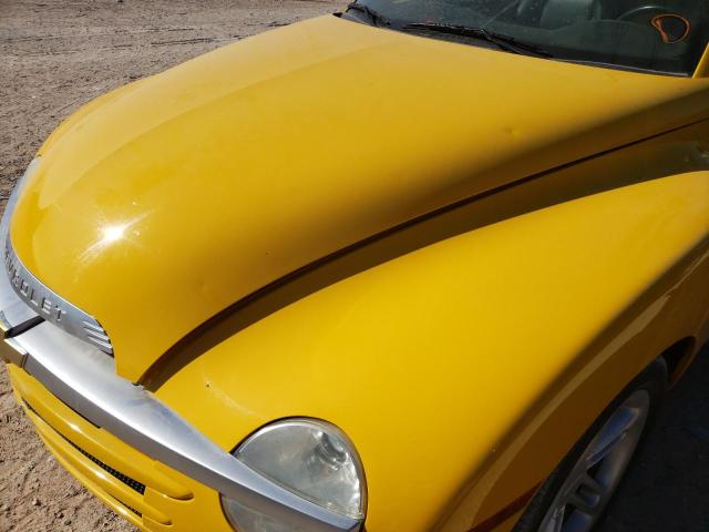 1GCES14P24B104710 - 2004 CHEVROLET SSR 黄色 照片 9