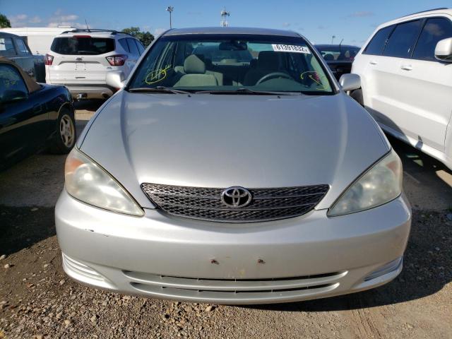 4T1BE32K43U158859 - 2003 TOYOTA CAMRY LE SILVER photo 9