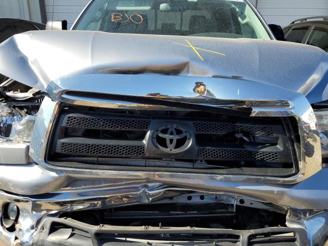 5TFUW5F12DX307308 - 2013 TOYOTA TUNDRA DOU SILVER photo 7