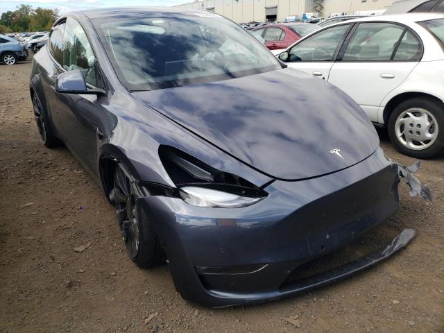 7SAYGDEFXNF535139 - 2022 TESLA MODEL Y رمادي صورة 1