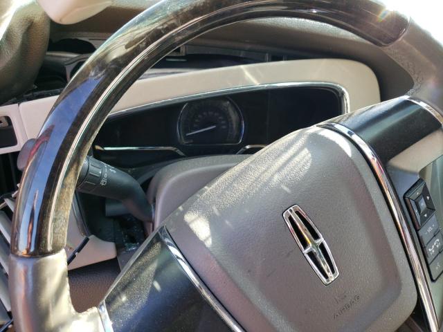 5LMJJ2HT9FEJ05507 - 2015 LINCOLN NAVIGATOR 红色 照片 8