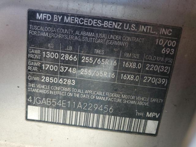 4JGAB54E11A229456 - 2001 MERCEDES-BENZ ML 320 GOLD photo 10