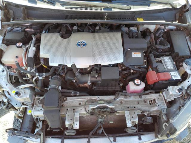 JTDKARFPXH3037498 - 2017 TOYOTA PRIUS PRIM 银色 照片 7