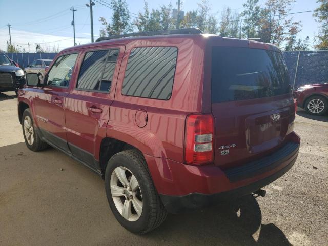 1J4NF2GB2BD125790 - 2011 JEEP PATRIOT RED photo 3