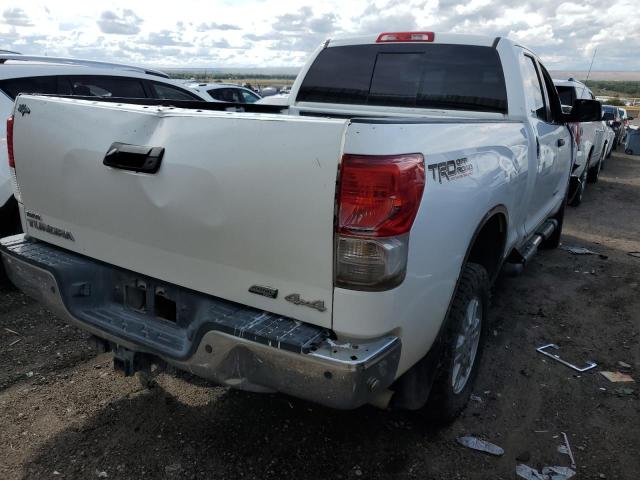 5TFUW5F10AX107572 - 2010 TOYOTA TUNDRA DOU WHITE photo 4