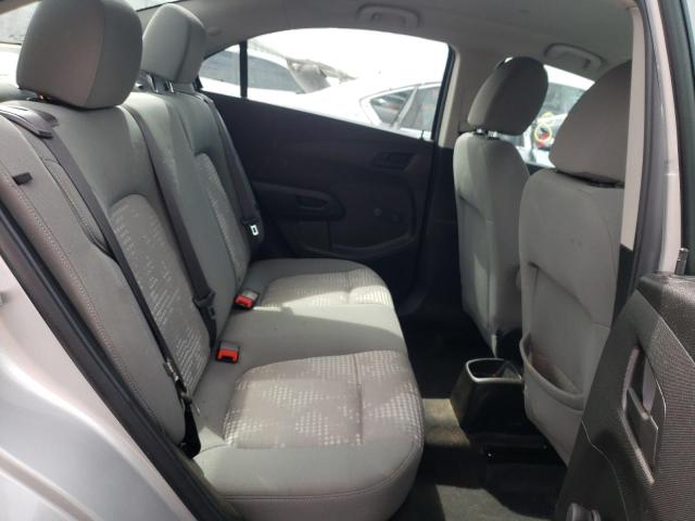 1G1JB5SH8H4113285 - 2017 CHEVROLET SONIC LS SILVER photo 6