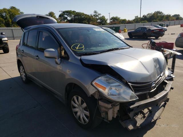 3N1BC1CP0BL407808 - 2011 NISSAN VERSA S GRAY photo 1