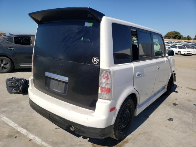 JTLKT334750207206 - 2005 TOYOTA SCION XB თეთრი ფოტო 4