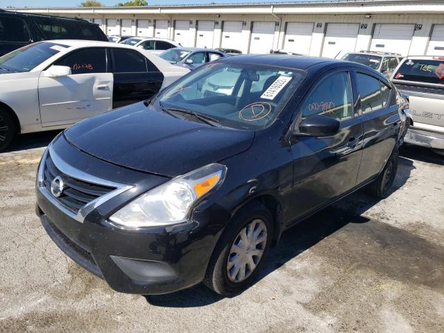 3N1CN7AP5HL903622 - 2017 NISSAN VERSA S BLACK photo 2