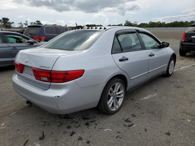 1HGCM55195A010948 - 2005 HONDA ACCORD DX SILVER photo 4