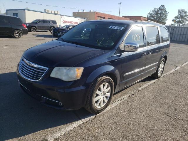 2C4RC1BGXDR508955 - 2013 CHRYSLER TOWN & COU BLUE photo 2