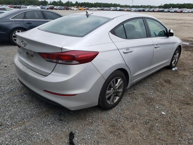 KMHD84LF1JU611582 - 2018 HYUNDAI ELANTRA SILVER photo 4