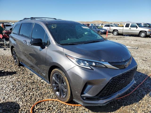 5TDDRKEC7MS038477 - 2021 TOYOTA SIENNA XSE GRAY photo 1