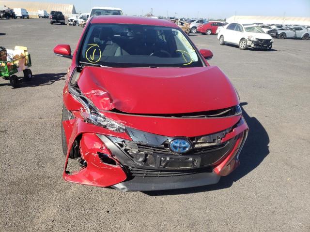 JTDKARFP4L3151473 - 2020 TOYOTA PRIUS PRIM 红色 照片 9