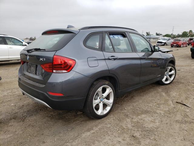 WBAVM5C52DVV91002 - 2013 BMW X1 XDRIVE3 GRAY photo 4