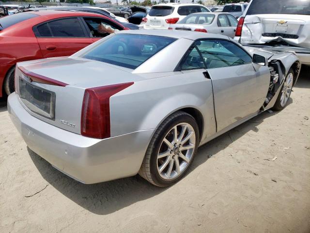 1G6YX36D165600521 - 2006 CADILLAC XLR-V SILVER photo 4