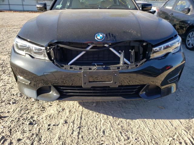 3MW5P9J07N8C69787 - 2022 BMW 330XE BLACK photo 9